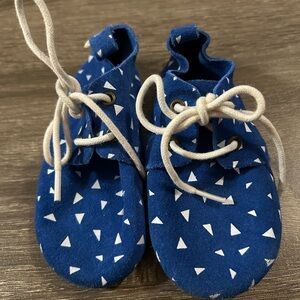 Piper Finn Leather Oxford Baby Shoes Blue Arrow Print Size 7 EUC